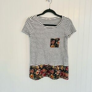 LE LIS Striped and Floral Top - S